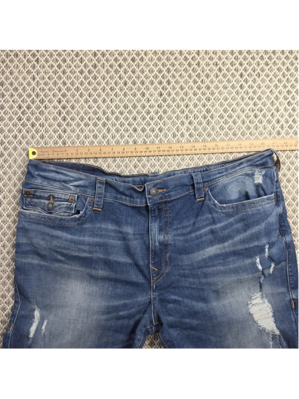 True Religion Geno Jeans Mens 42 Relaxed Slim Distressed Blue Flap Pocket Denim